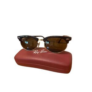 VINTAGE B&L RAY-BAN USA  Black Gold Cat Eye SUNGLASSES WITH Hard CASE